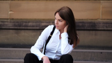 Style guide: How to wear suspenders in the office?
