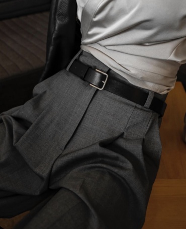 7 WAYS TO WEAR GREY PANTS