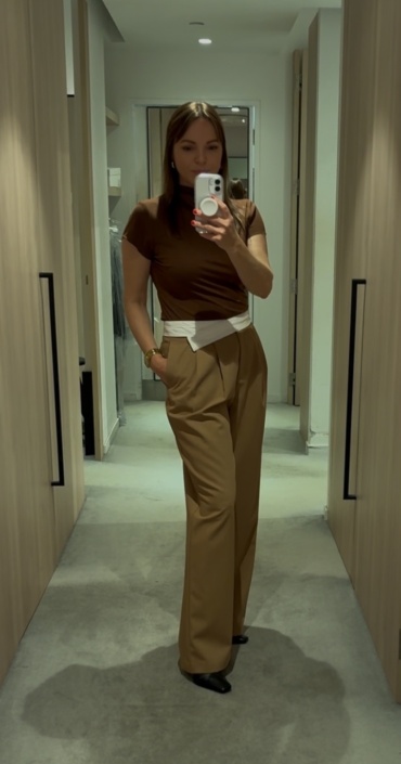 🍂 1 Pair of Trousers: 6 Chic Autumn Outfits